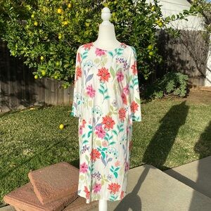 J JILL WEAREVER COLLECTION WHITE FLORAL SHIFT DRESS Size M GUC